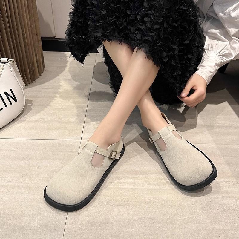 Sapatos Doudou retrô de um pedal feminino 2024 primavera e outono novos mocassins de sola macia de sola grossa couro fosco sapatos preguiçosos
