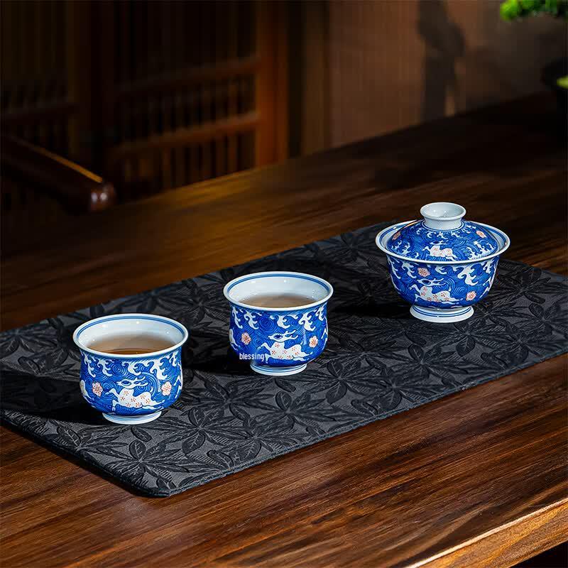 Jingdezhen Hand-Painted Blue & White Porcelain Gift Set