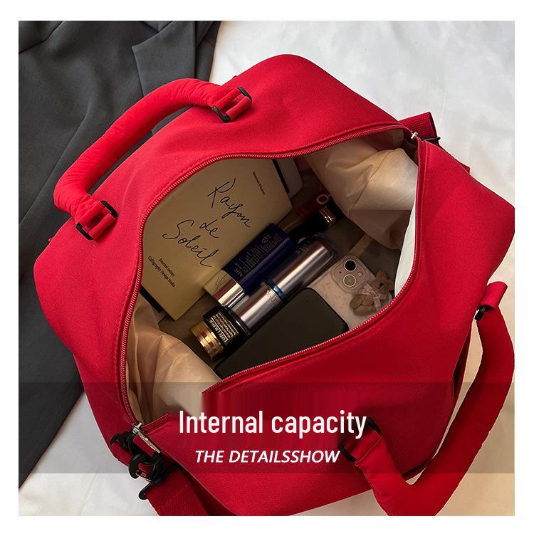 Versatile Lightweight Travel Handbag: Large Capacity, Waterproof, Ideal for Short Business Trips and Gym Use for Both Men and Women