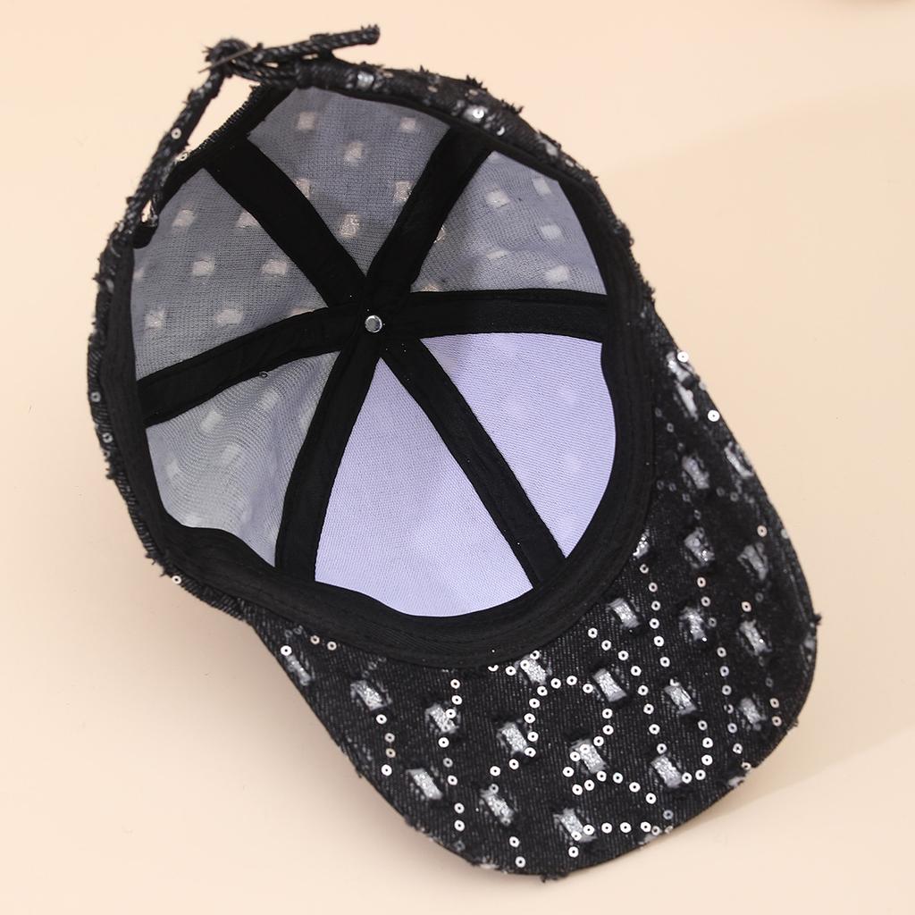 Fashion Hat Women's Small Fragrant Wind Full Diamond Cap Spring and Autumn Outdoor Travel Shade Show Face Small Baseball Cap Fashion Hat
