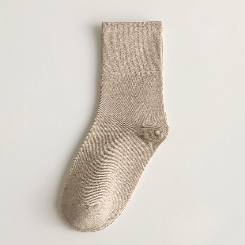 White Maternity Pile-up Socks, Retro Plain Color, Sweat-absorbing Mid-calf Socks, Cotton Winter and Autumn Sports Socks