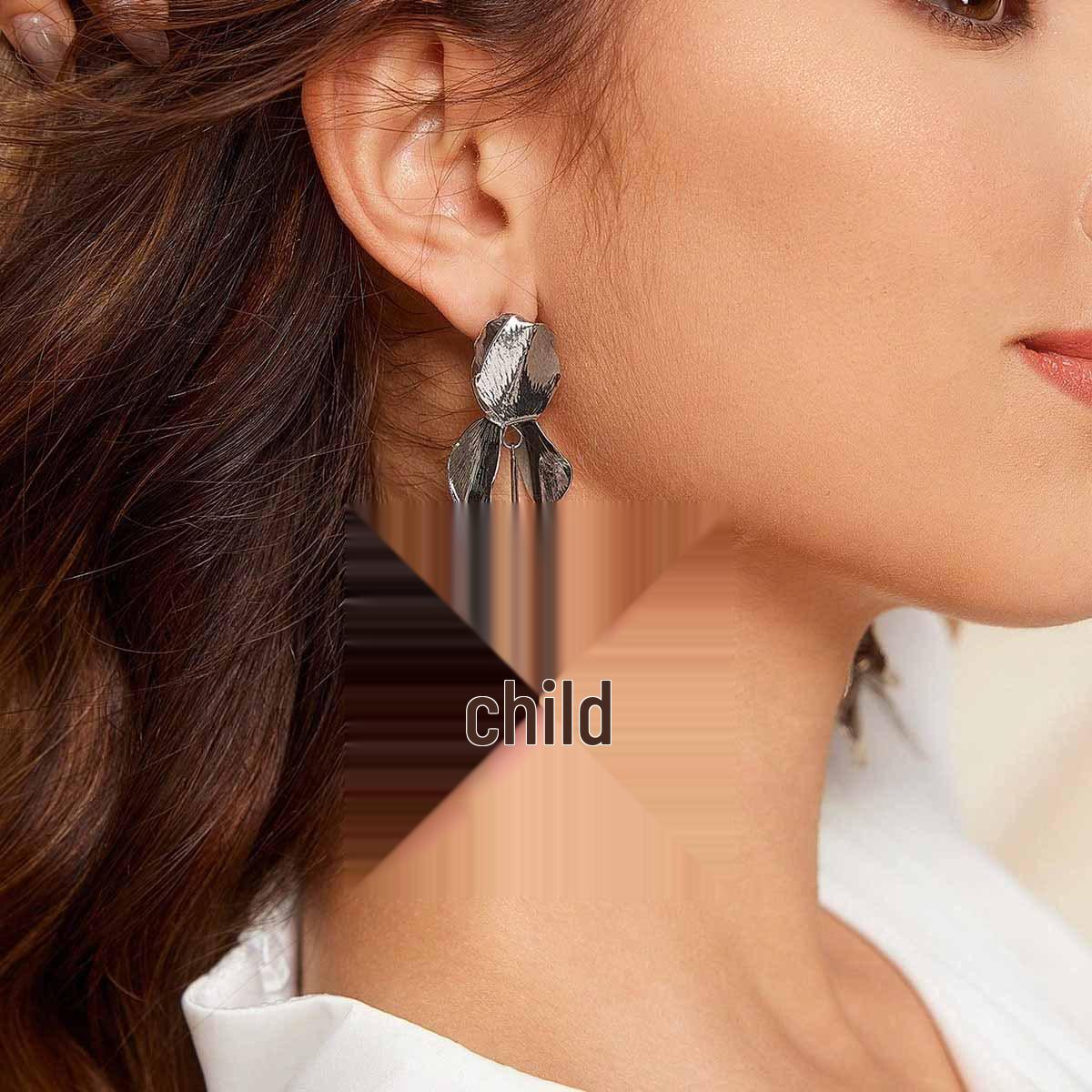 European & American Retro Multi-Layer Alloy Flower Earrings - Trendy, Exaggerated Metal Design for Women