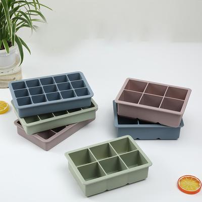 Ice Cube Trays Premium Silicone Ice Cube Moulds with Lid Flexible BPA-Free for Chilled Drinks Whiskey Cocktails Reusable