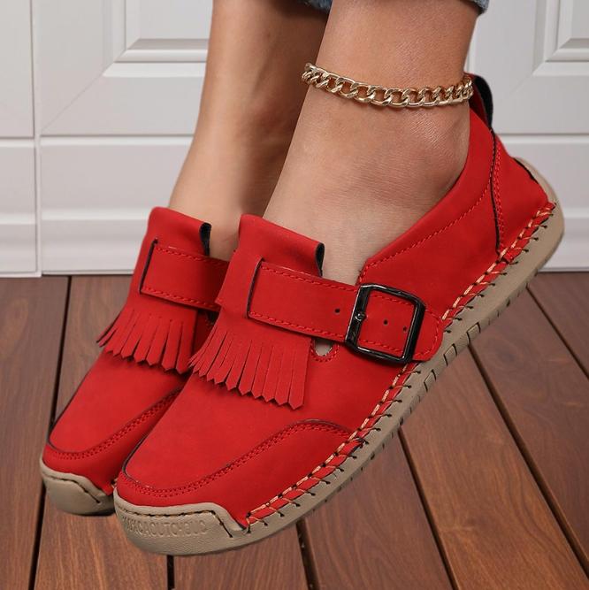 New Women Handmade Leather Shoes Comfortable Slip On Loafers Women Leather Shoes Moccasins Walking Shoes Summer Direct Sales