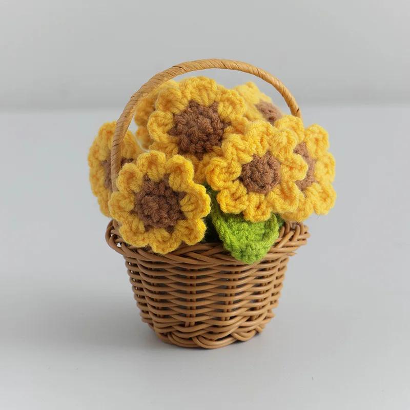 Fiore all'uncinetto fatto a mano con cestino Carino Finito Tessuto Girasoli Margherita Rosa Fiori Piccoli Pianta Decorazione da Scrivania