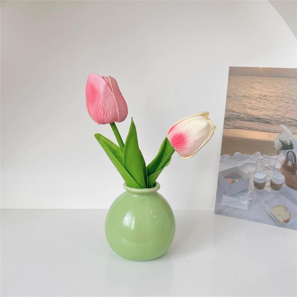Stilvolles rundes Keramikvasen-Set mit künstlichen Trockenblumen für Schlafzimmer- und Wohnzimmerdekoration
