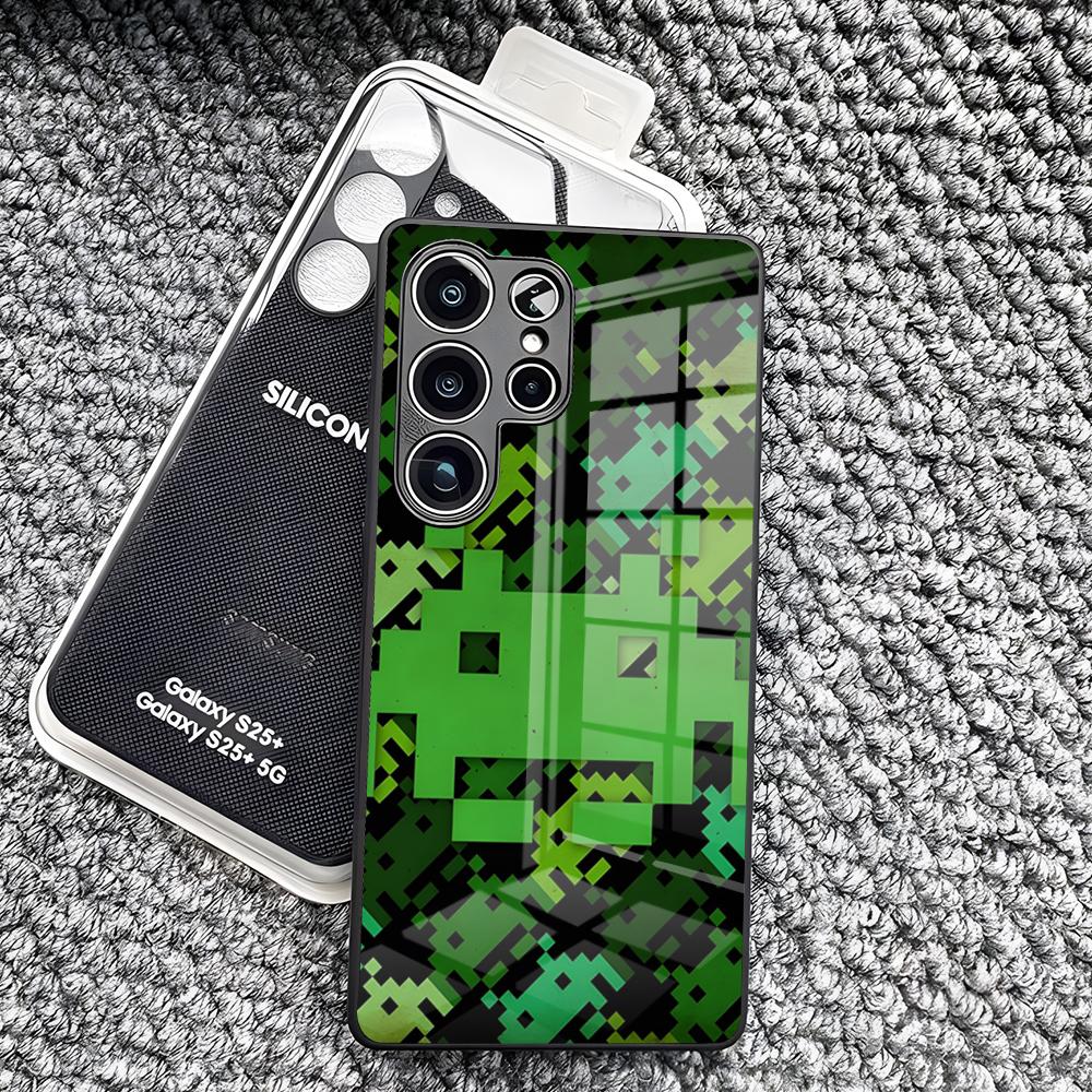 Game Space Invaders Phone Case For Samsung S26 Ultra S25 Edge Ultra S23 S22 S21 S20 Ultra Plus S24 Fe A25 Glass Cover
