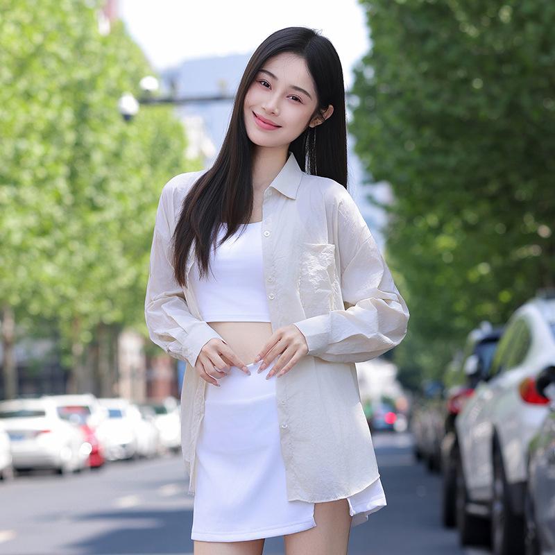 Sunscreen clothing, women's UV protection, light and breathable loose casual shirt 1011 new women's outdoor sunscreen clothing