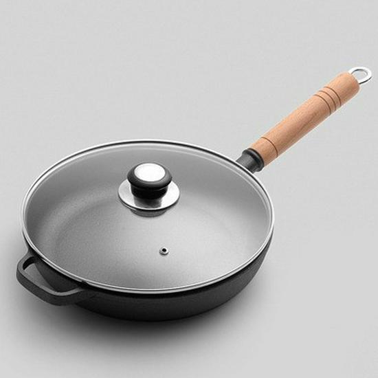 Non-Stick Cast Iron Flat-Bottom Wok - Gas Stove Compatible Pancake and Steak Frying Pan