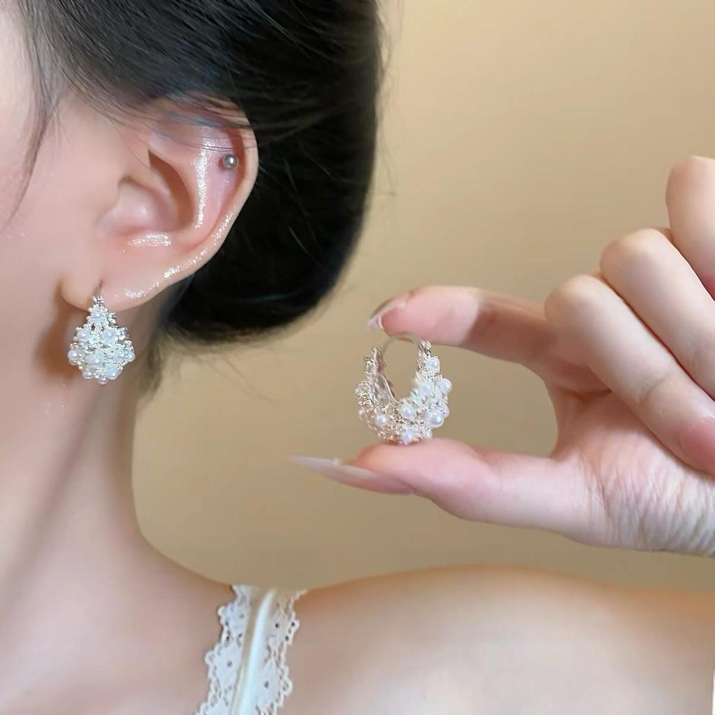 S925 Silver Needle Large Hoop Earrings - Japanese & Korean Style, Fashionable & Versatile, Celebrity-Inspired.