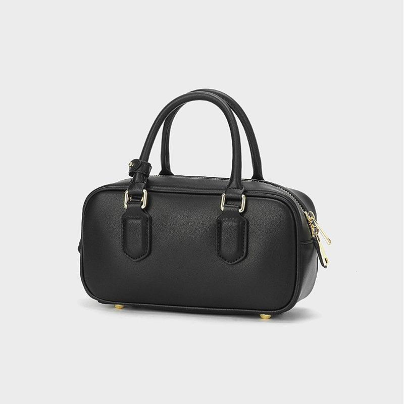 

Bowling Bag Boston Pillow Bag Genuine Leather Lady s Hand-held Crossbody Bag Small Square Bag кавовий