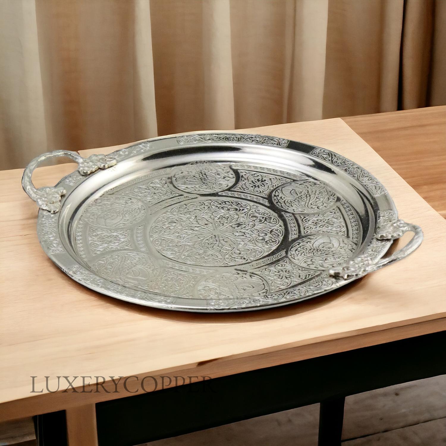 

Copper Tray 20 cm - 29 cm 20cm