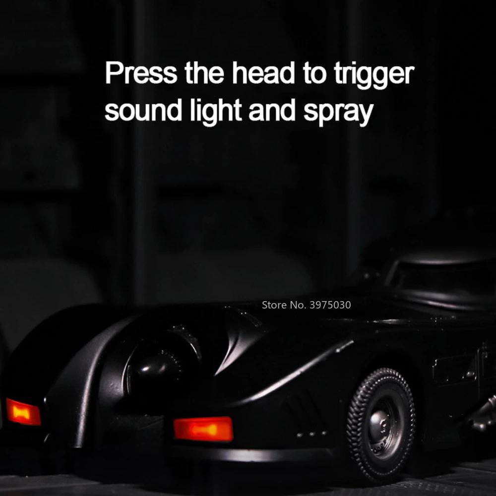 1:24 Scale 1989 Batmobile Sports Car Alloy Miniature Model Metal Diecast Vehicle Sound Light Plaything Decoration Gifts for Kids