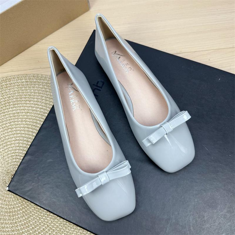 Fashion Flat Shoes Women's 2025 Spring and Autumn New Shallow Square Bow Large Size Women's Shoes 42 43 44 Ladies Shoes Loafers Women