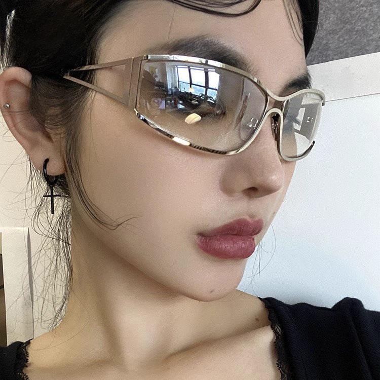New Metal YK Sunglasses Hollow Female European and American Personality Spice Girls Bouncing Party Sunglasses Fashion Trend