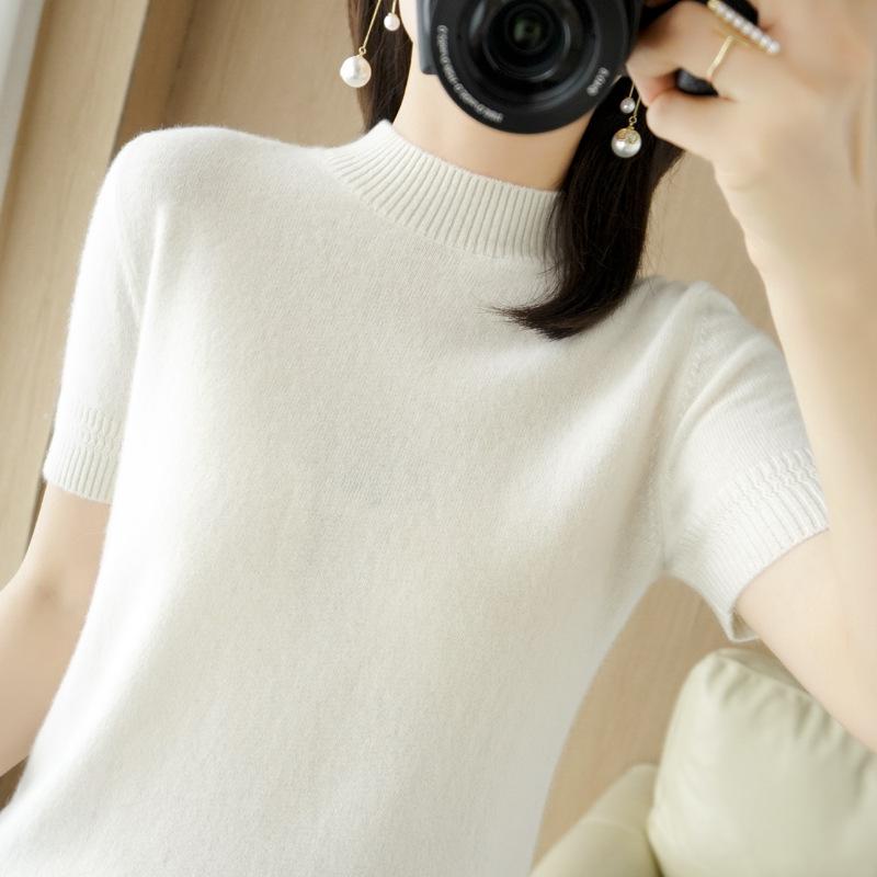 2025 Women's Loose Fit Short-Sleeve Knitted Sweater - Half-High Collar, Lightweight for Spring & Autumn