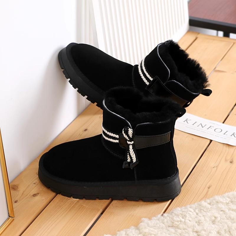 Fashion 2024 Long Plush Platform Snow Boots for Women Faux Suede Non Slip Cotton Padded Shoes Woman Winter Thick Soled Warm Ankle Boots