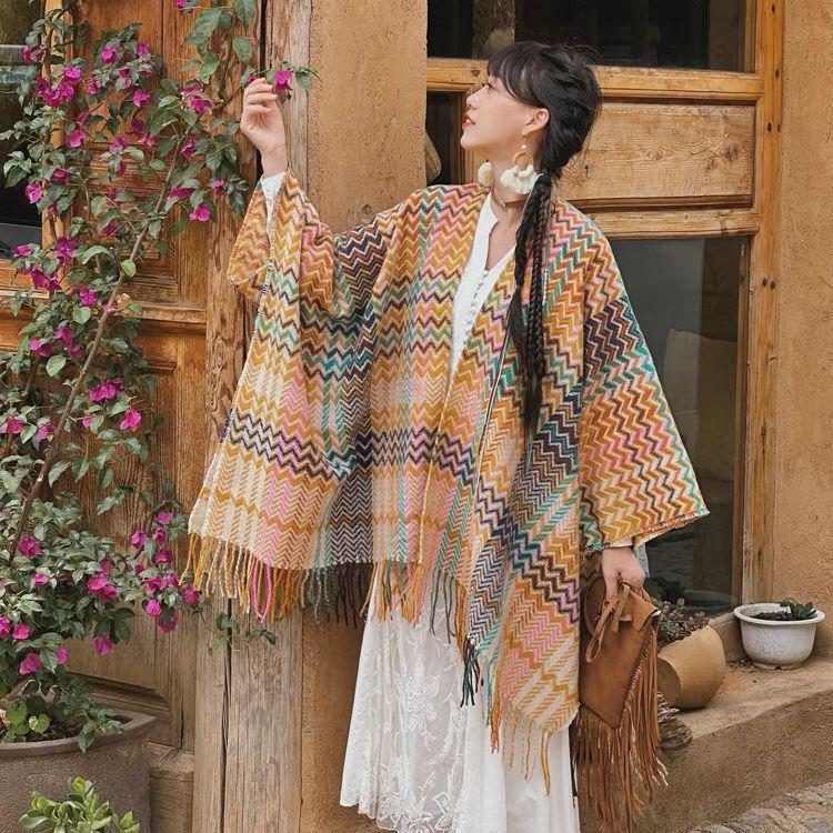 Ethnic Style Wave Pattern Long-Sleeve Knitted Shawl for Women - Warm for Autumn/Winter Travel
