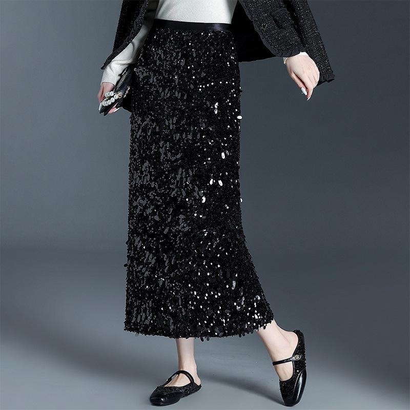 Winter Women's High-Waisted Velvet Sequin Bodycon Skirt - Stylish, Slimming, and Hip-Covering Design