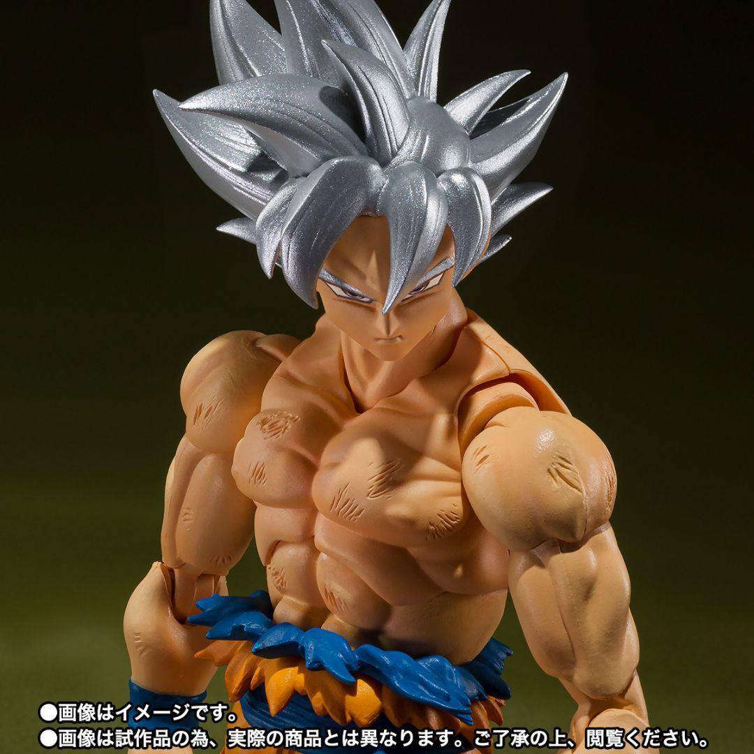 

[USED] S.H.Figuarts Son Goku Ultra Instinct -Toyotarou Edition-