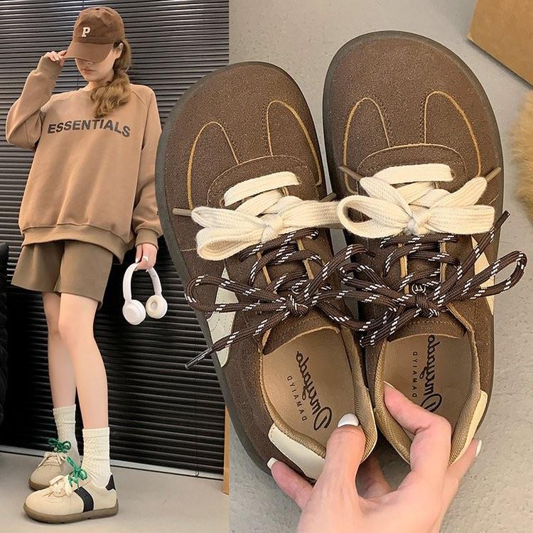 

2024 Новые женские повседневные кроссовки на шнуровке с низким верхом, однотонные, дышащие, сетчатые, нескользящие, легкие, модные кроссовки 40 коричневый