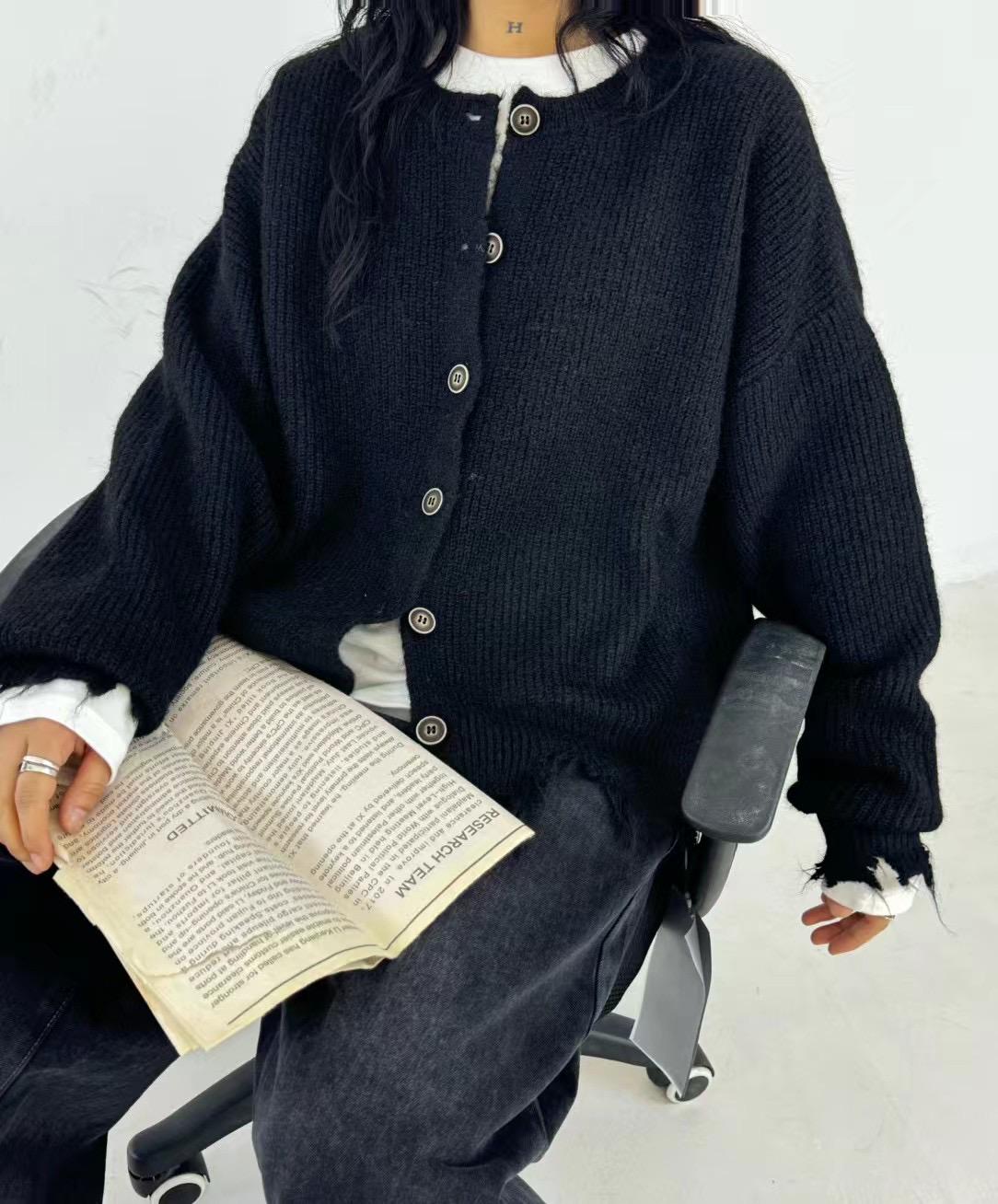 

Becabeau Зимний кардиган в корейском стиле, свободного кроя, больших размеров, с неровным необработанным краем, вязаный, 6287. One Size чёрный