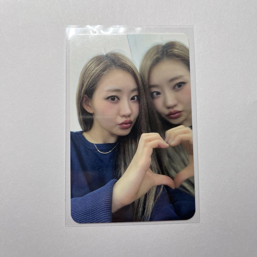 

[USED] KISSOFLIFE Julie trading card hello82 limited trading card