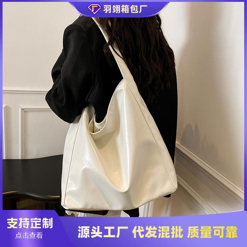 Premium Sense Simple Large Capacity Tote Bag Women's New Casual Lazy Style Commuter Shoulder Bag