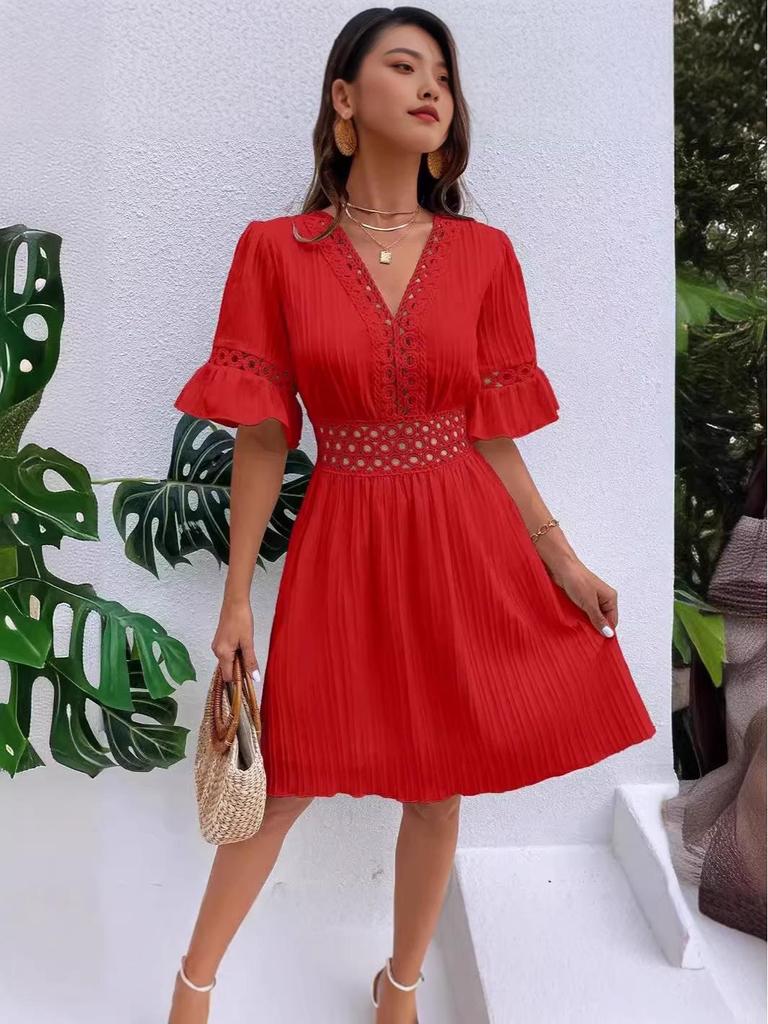 European & American Women's Summer V-neck Solid Color Dress with Patchwork Lace & Waist-cinching Design