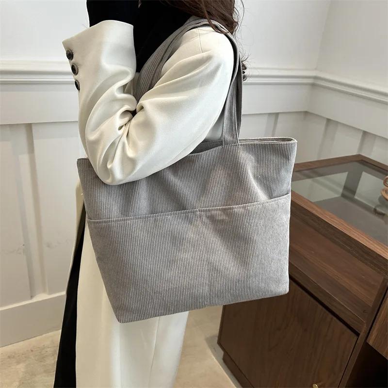 Simple Large Capacity Tote Women Shoulder Bag Retro Corduroy Ladies Shopping Commuter Underarm Bags Female Multi-pocket Handbags
