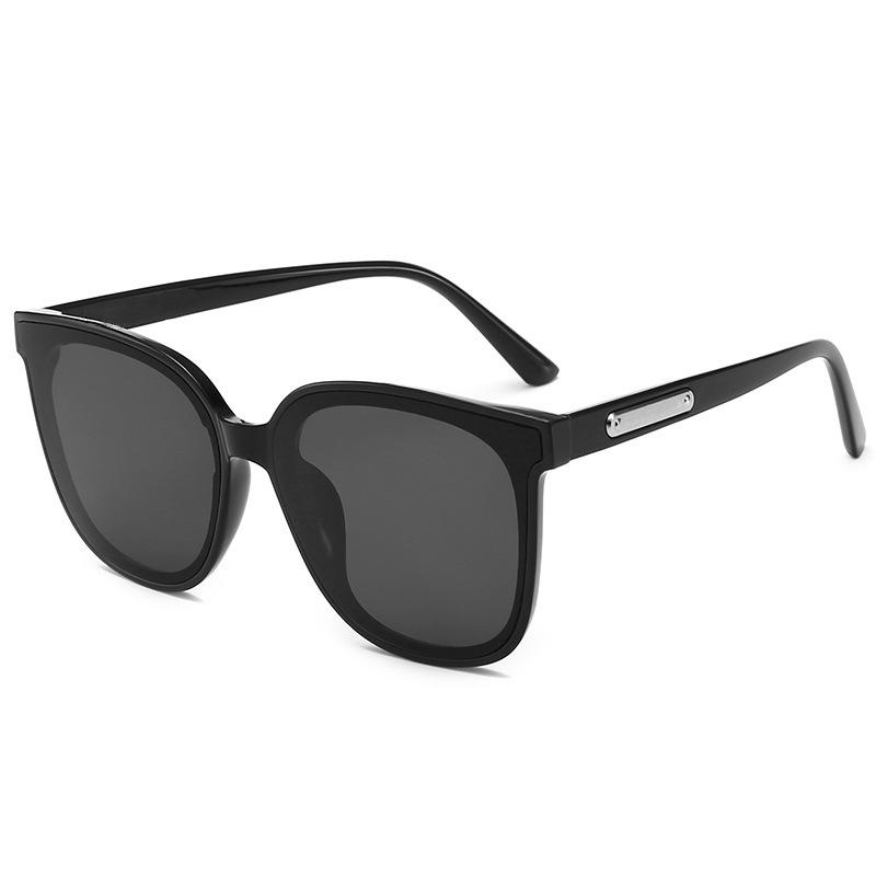 High-End Retro Fashion Polarized Sunglasses for Men & Women - UV Protection & Versatile Style