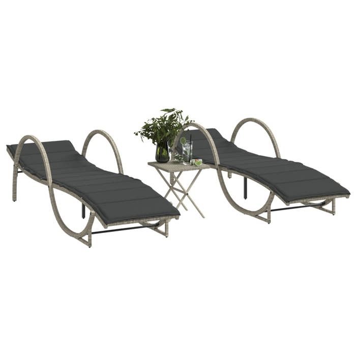 VidaXL Sun Loungers Set of 2 with Table Light Grey Wicker, Sunbed, Outdoor Sun Lounger, Bed of 368268