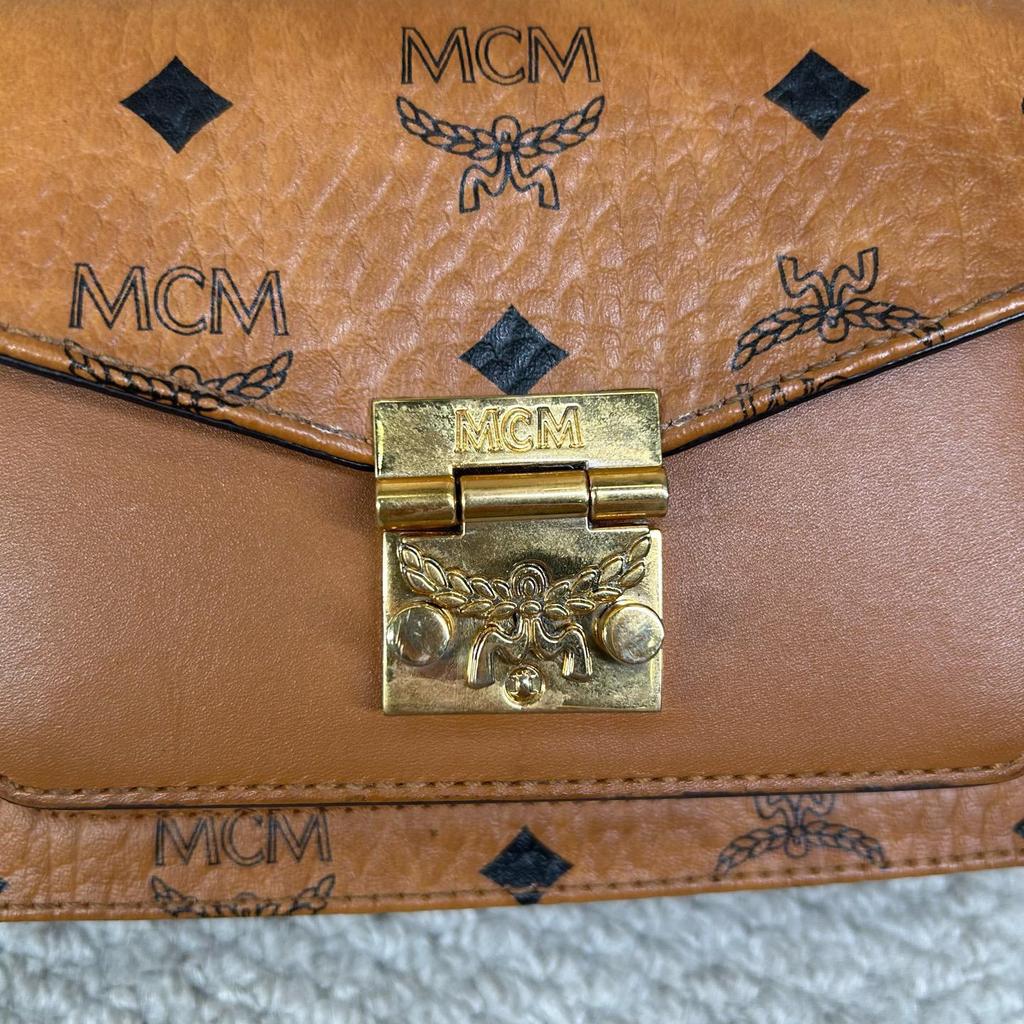 [Pre-Owned] Patricia Visetos Monogram Metal Chain Mini Waist Bag - Very Good #12HAN2S