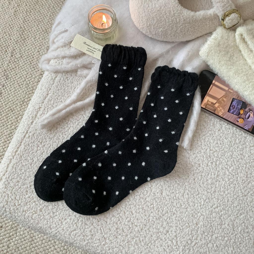 New Product Bubble Sweet Girl Point In The Wild East Gate Wave Pile Socks Wool Socks Children Tube