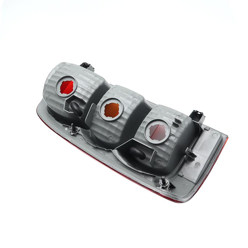 For Toyota Hilux MK6 Pickup Vigo 2005 2006 2007 2008 2009 2010 2011 Rear Tail Lights Brake Signal Lamp 81550-0K010 81551-0K010