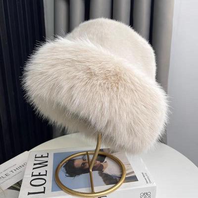 Mongolische Damenmütze: Herbst/Winter Koreanische Mode, Dick Warm Fischerstil mit Ohrenschutz und Plüschdesign für einen schlankmachenden Look.