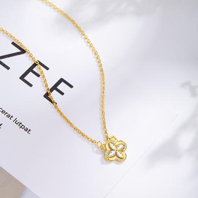 Collier trèfle à quatre feuilles coréen, haut de gamme, luxe léger, tempérament, chaîne de clavicule incrustée de diamants, polyvalent, cadeau pour la Saint-Valentin, anniversaire