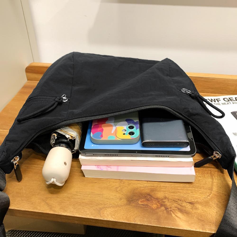 Japanese Washed Nylon Bag Couple Messenger Bag Versatile Leisure Travel Small Satchel Light and Simple Dumpling Bag