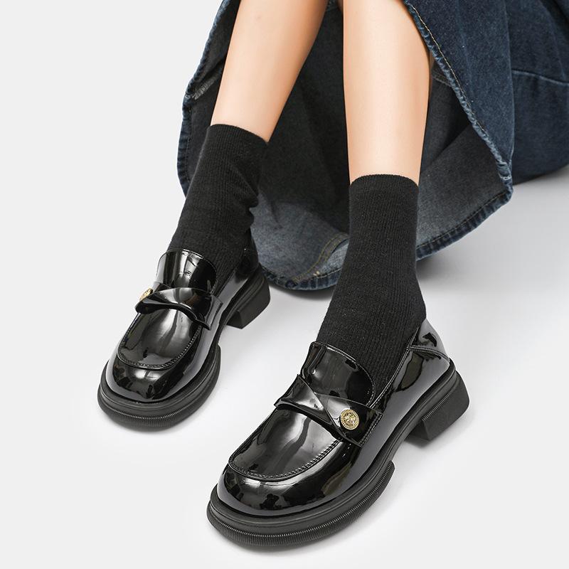 Super yuan small leather shoes women's 2025 autumn new temperament British style black platform versatile loafers fashion shoes