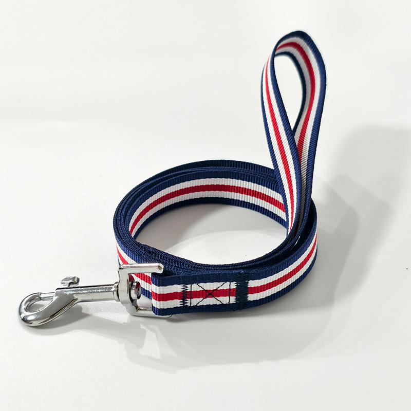Pet polyester leash network yarn dog leash Golden Retriever Labrador medium and large dog out walking dog leash