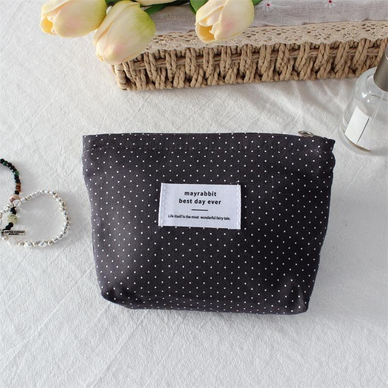 Korean Ins Polka Dot Love Lipstick Bag, High-value Girl, Hand-held Makeup Bag, Large-capacity Liner Storage Bag