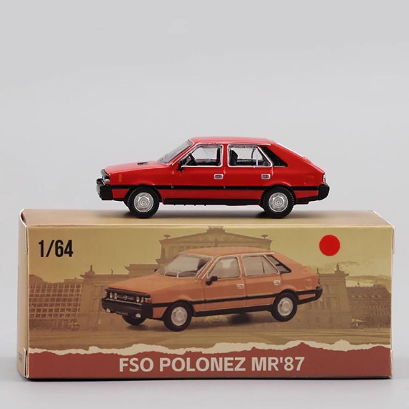 Diecast 1/64 Scale Perka LADA 1970 Vintage Classic Sedan 2101 2105 FSO Polonez Alloy Car Model Collection Ornament Decoration