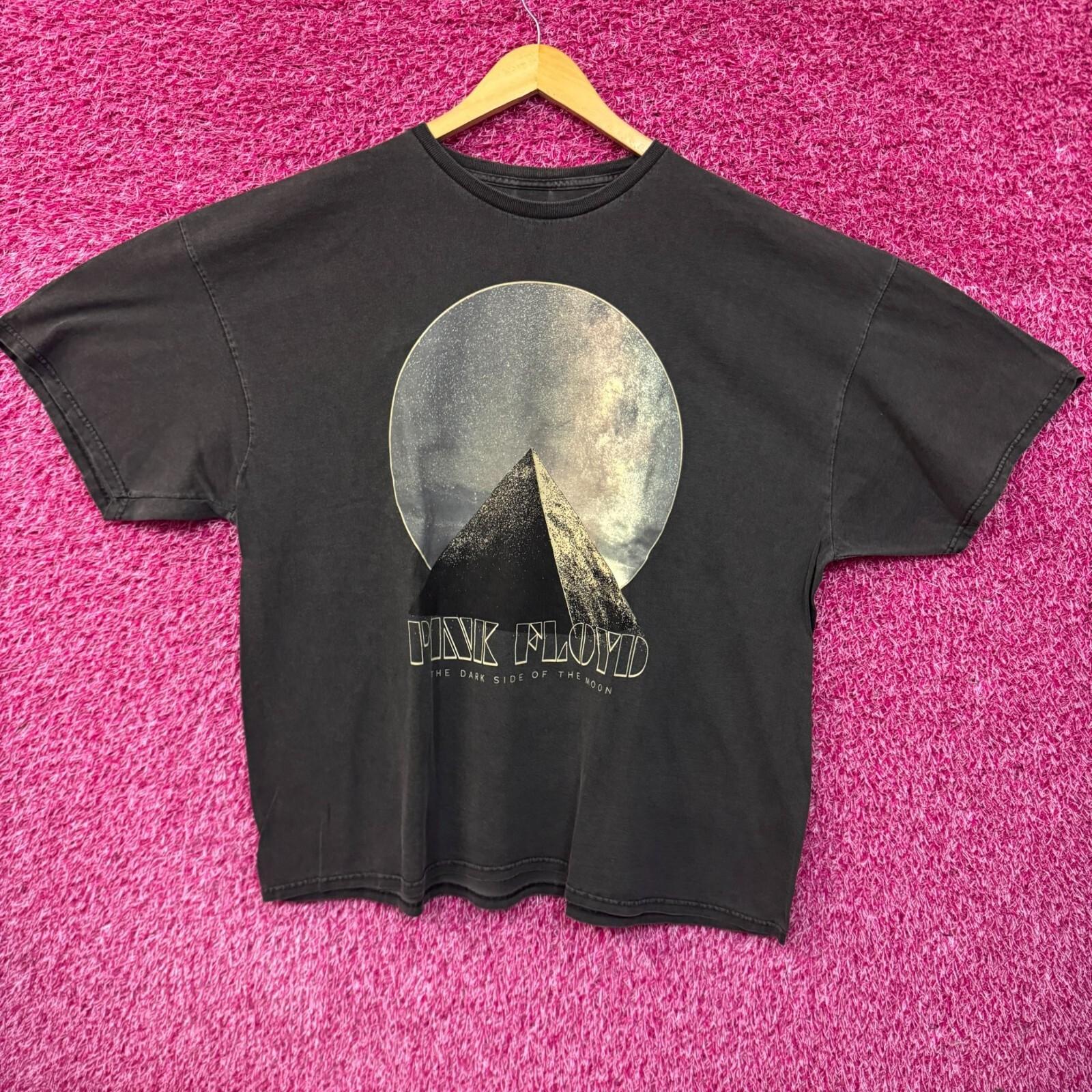

Футболка с логотипом Pink Floyd The Dark Side of the Moon (Пирамида) 4XL