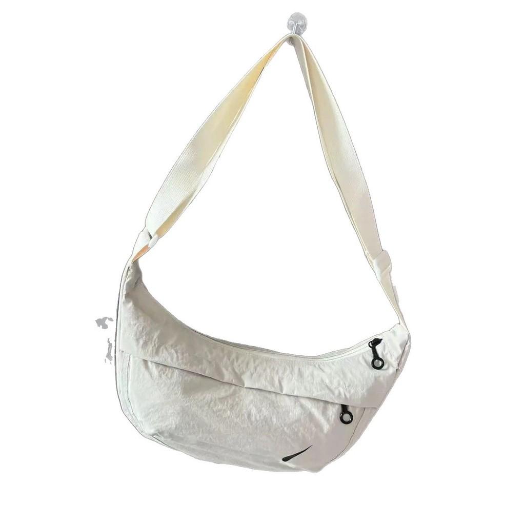 Canvas Tote Bag For Women With Large Capacity And Zipper Closure For Daily Use