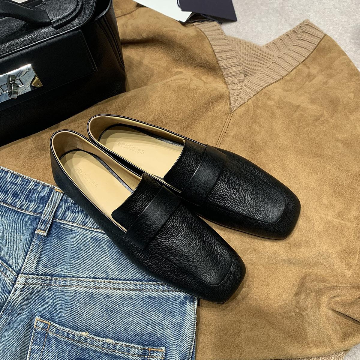 

Версия из коровьей кожи виноград ма супер мягкие кожаные лоферы женские туфли-однопедальки для ленивых, для работы, с квадратным носком, на плоской подошве, маленькие кожаные туфли 40 чёрный