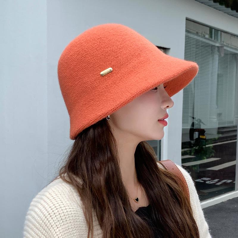 Autumn And Winter Bucket Hat Women'S Solid Color Small Brim Basin Hat Fashionable White Outdoor Warm Cold Show Face Small Bucket Hat