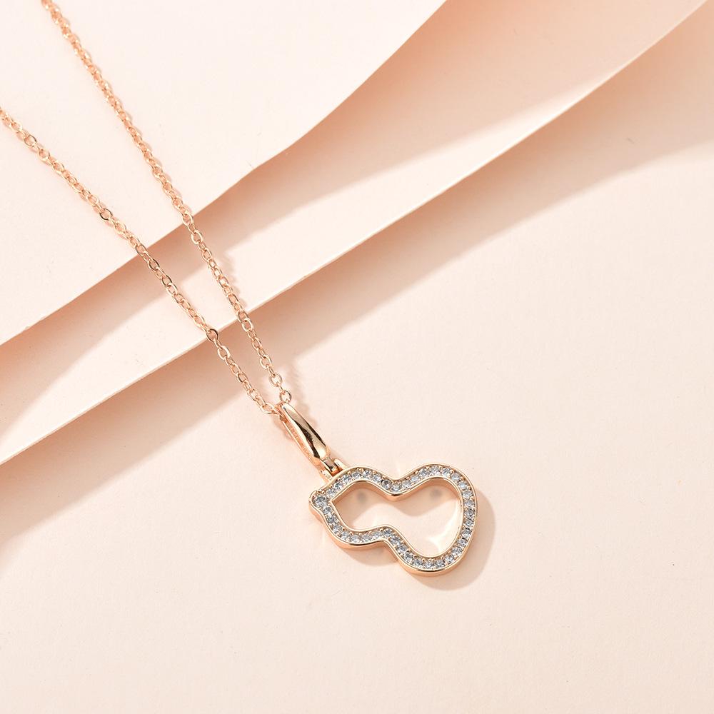 Explosive edged diamond copper ferry champagne gold treasure gourd necklace hollow pendant necklace