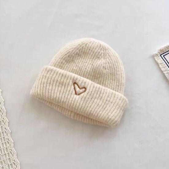 2Pcs/Set Knitted Hat Scarf Set Heart Embroidery Pattern Kids Brimless Hat Long Scarf Set Soft Breathable Winter Accessory