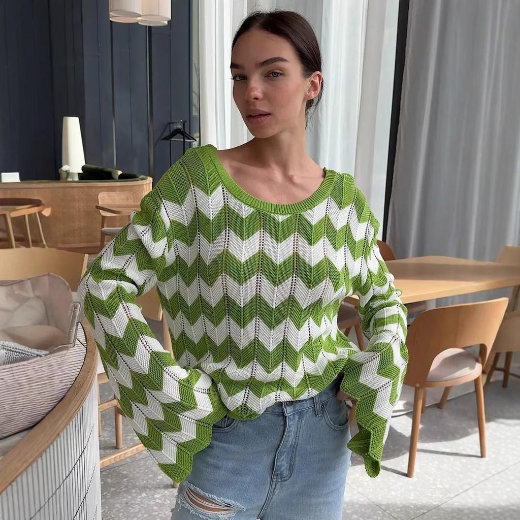 Back Hollow Women's Crew Neck Long Sleeve Knitted Sweater Autumn and Winter