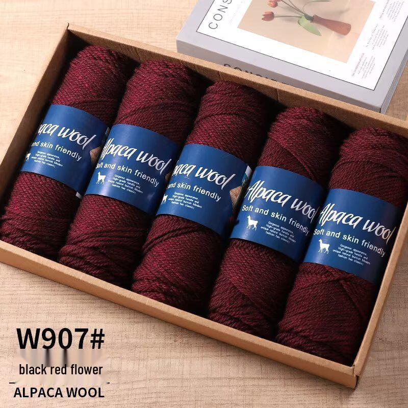 Soft Alpaca Yarn: Comfortable, ideal for hand-knitting scarves and other medium-thick projects.